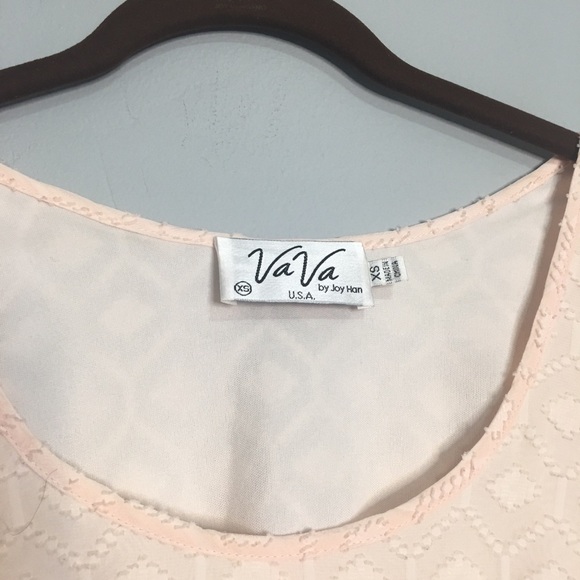 XS Va Va Joy Han pink bell sleeve dress - Picture 2 of 6